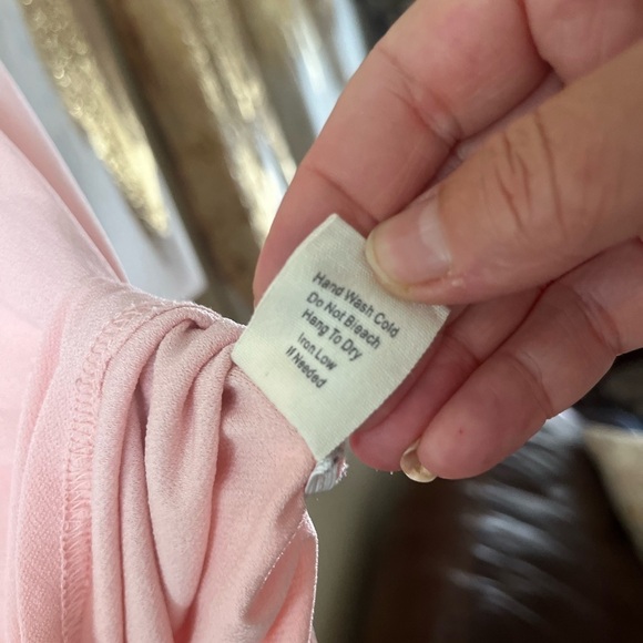 Sweet Wanderer pink maternity top with stretch size small - Picture 4 of 8